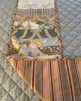 Table runner light Sage blues